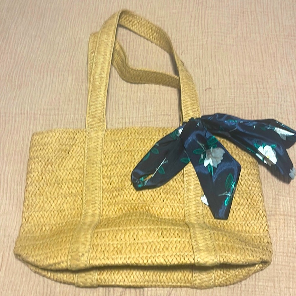 Draper James woven bag